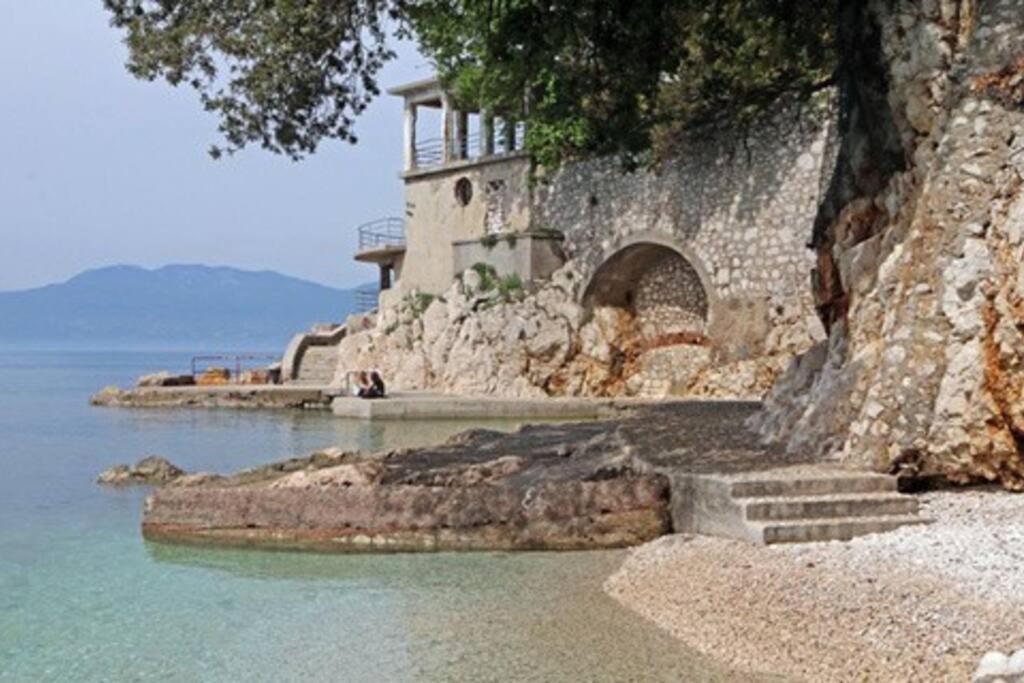 Apartment Mediterranean Garden Rijeka Luaran gambar