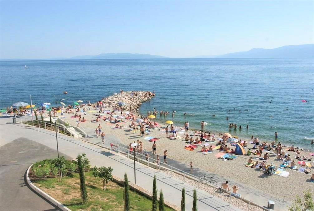 Apartment Mediterranean Garden Rijeka Luaran gambar